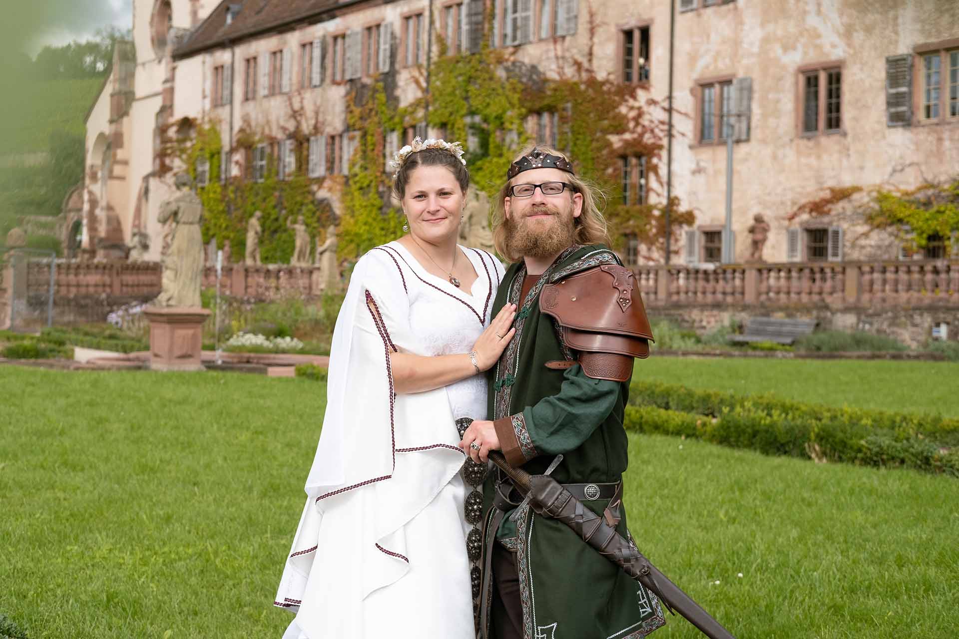 Dieses Bild zeigt eine Mittelalter Hochzeit
